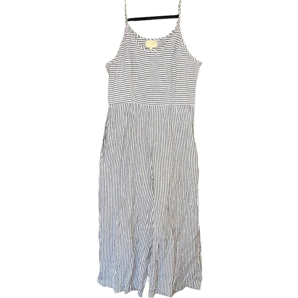 Luci Grey and‎ White Striped Wide Leg Jumpsuit M
